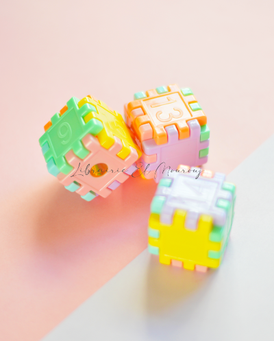 Taille-Crayon Cube puzzle...