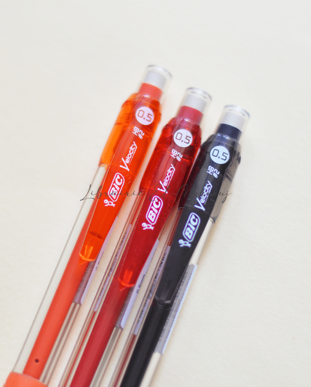 Porte-mine Bic Velocity HB12 0.5 – Précision et confort d’écriture
