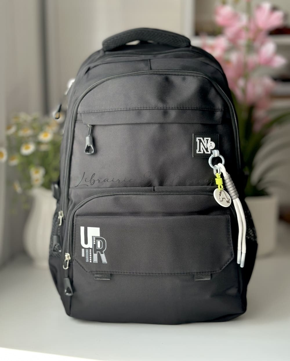 Sac à Dos UR Noir | Sac Scolaire Pratique et Résistant Tunisie