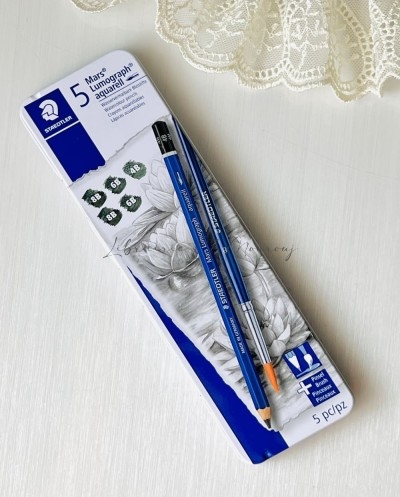 Set de 5 Crayons Graphite Aquarellables Staedtler Mars Lumograph Aquarell + Pinceau inclus