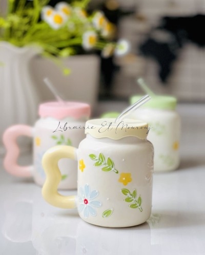 Mug en Céramique  avec Couvercle et Paille en Verre - Collection Florale Pastelle