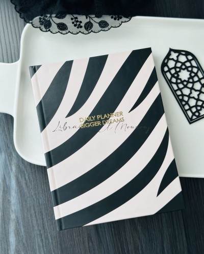 "Daily Planner" – Motif Zèbre Noir & Beige Chic by Printme